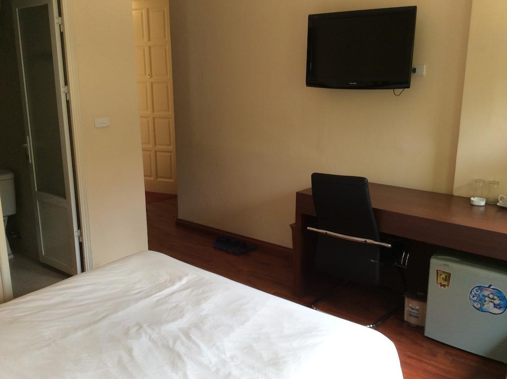 Tulip Hotel Hanoi Room photo